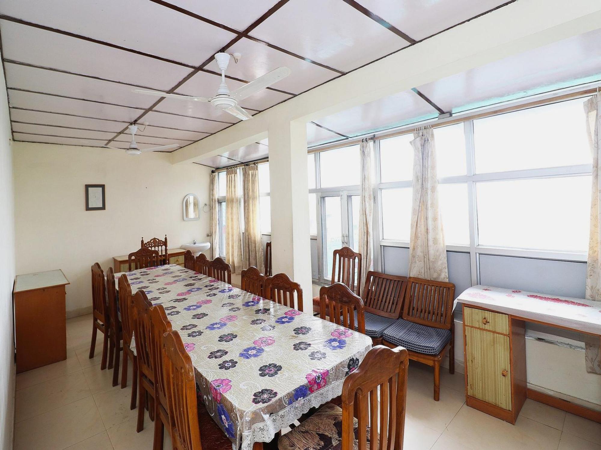 Super Hotel O Country Lodge Dharamshala Exterior photo