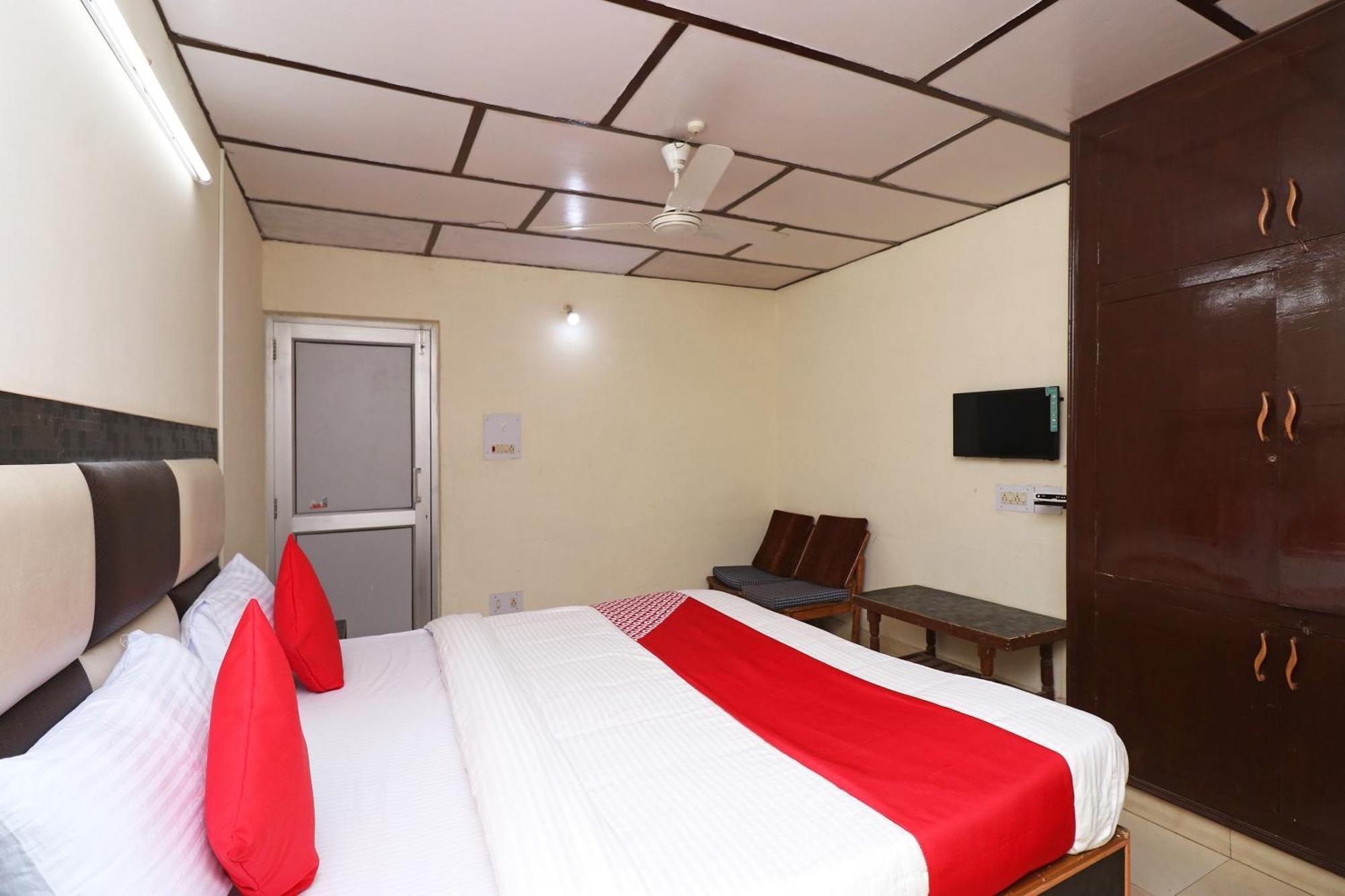Super Hotel O Country Lodge Dharamshala Exterior photo